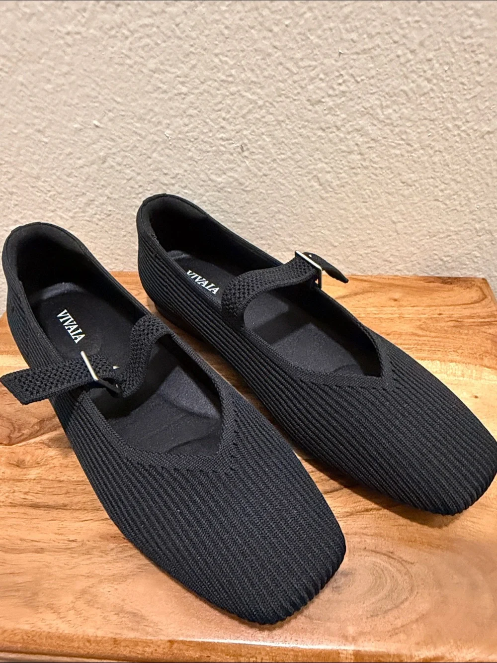Vivaia Margot Square-Toe Black Knit Mary Jane Flats Size: 6.5